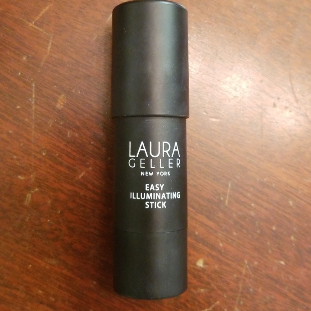 Laura Geller easy illuminating stick